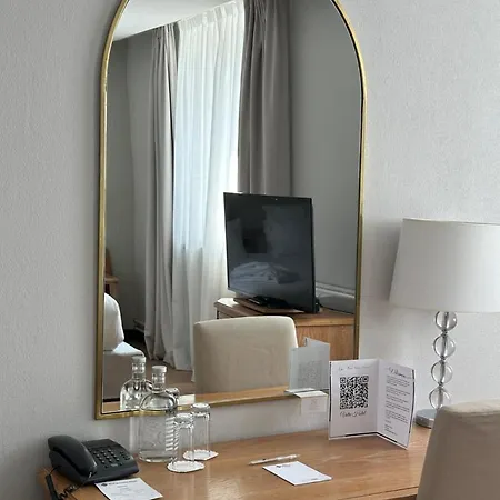 Best Western Plus Le Picardy Saint-Quentin  Buitenkant foto