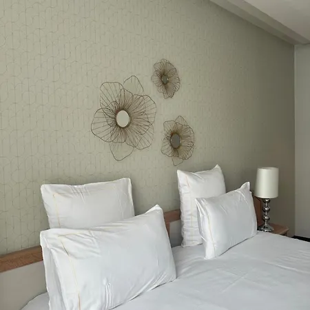 Best Western Plus Le Picardy Saint-Quentin  Exterior photo